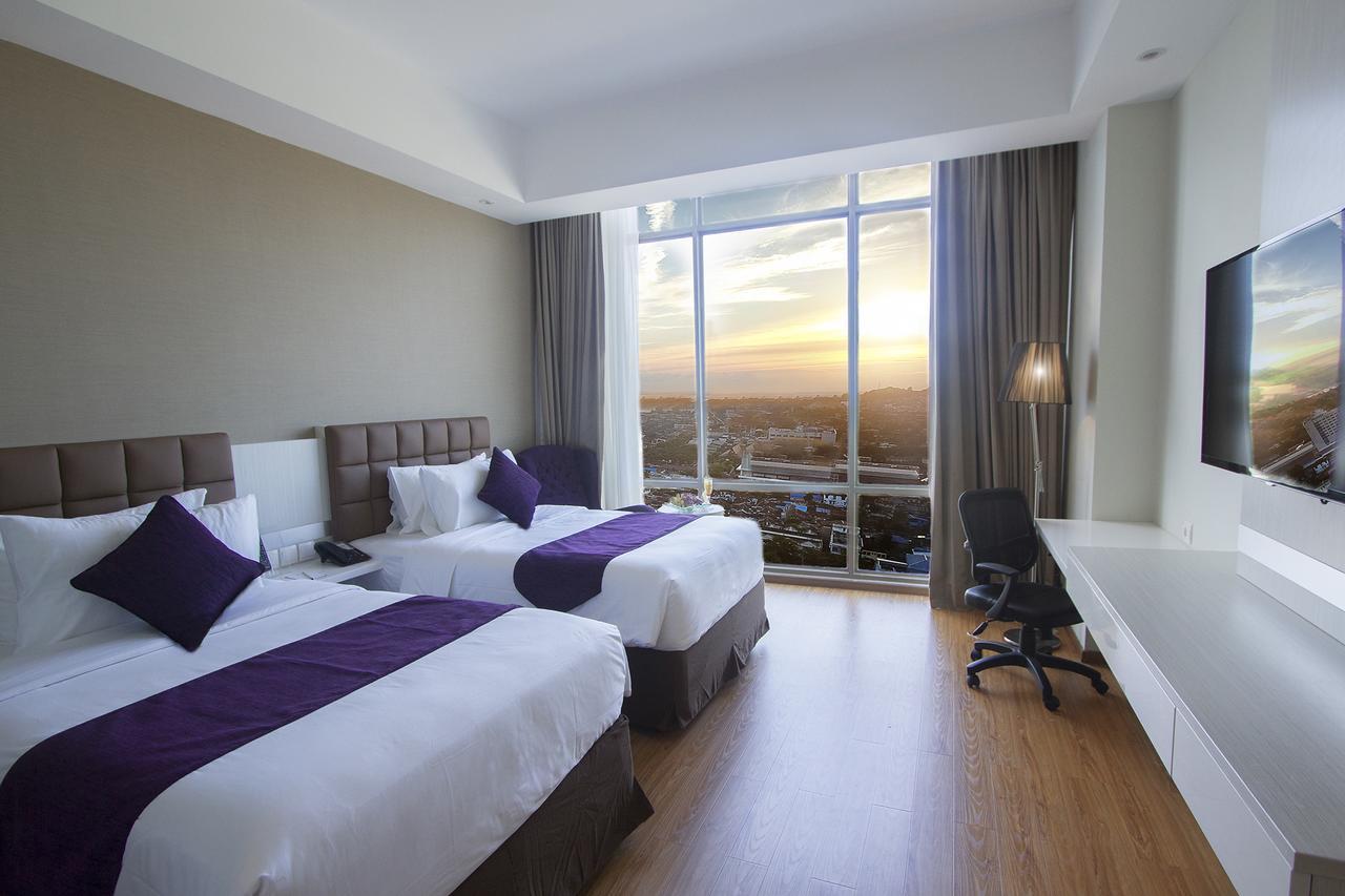 Platinum Hotel & Convention Hall Balikpapan Dış mekan fotoğraf